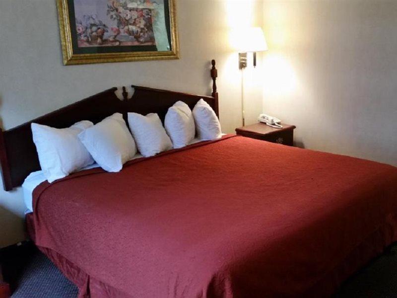 เลกซิงตัน สวีท ออฟ โจนส์โบโร Hotel ภายนอก รูปภาพ
