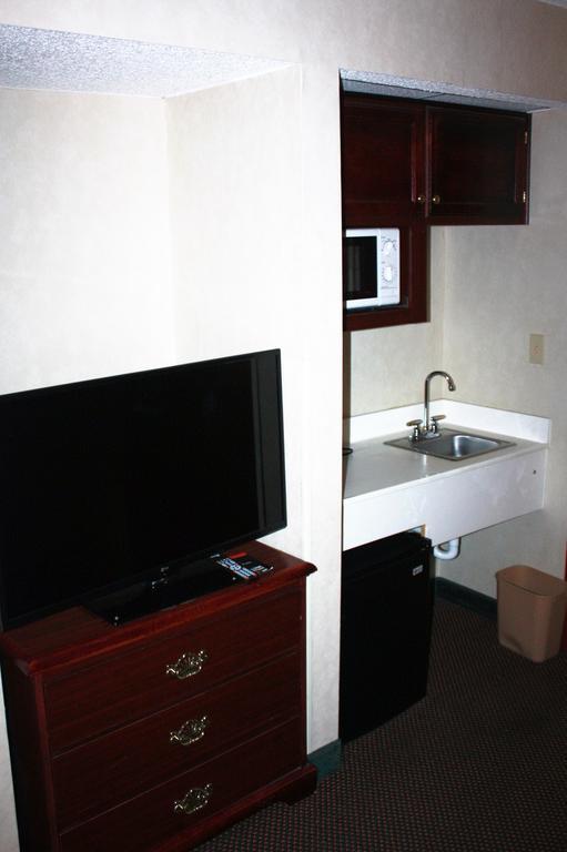 เลกซิงตัน สวีท ออฟ โจนส์โบโร Hotel ห้อง รูปภาพ